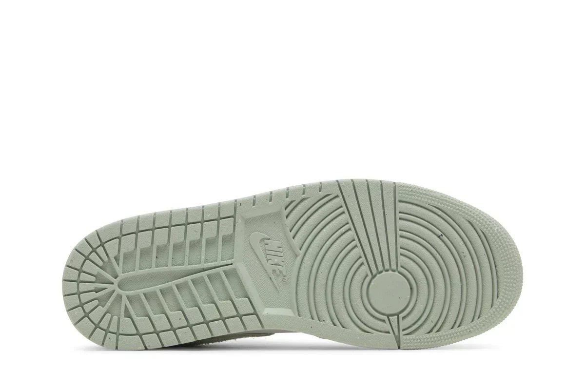 Air Jordan 1 Low Light Green
