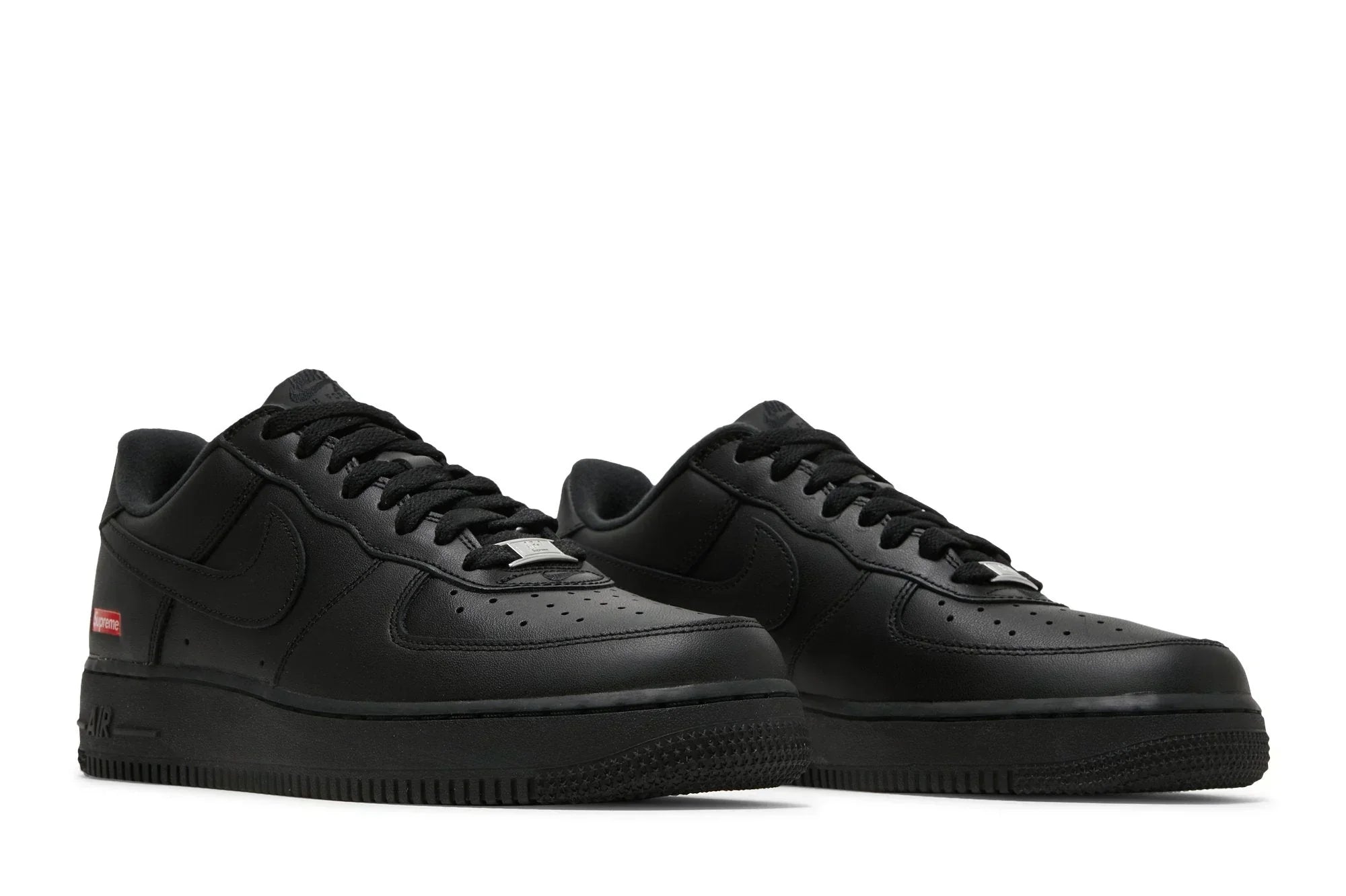 Nike Air Force 1 Low x Supreme Black