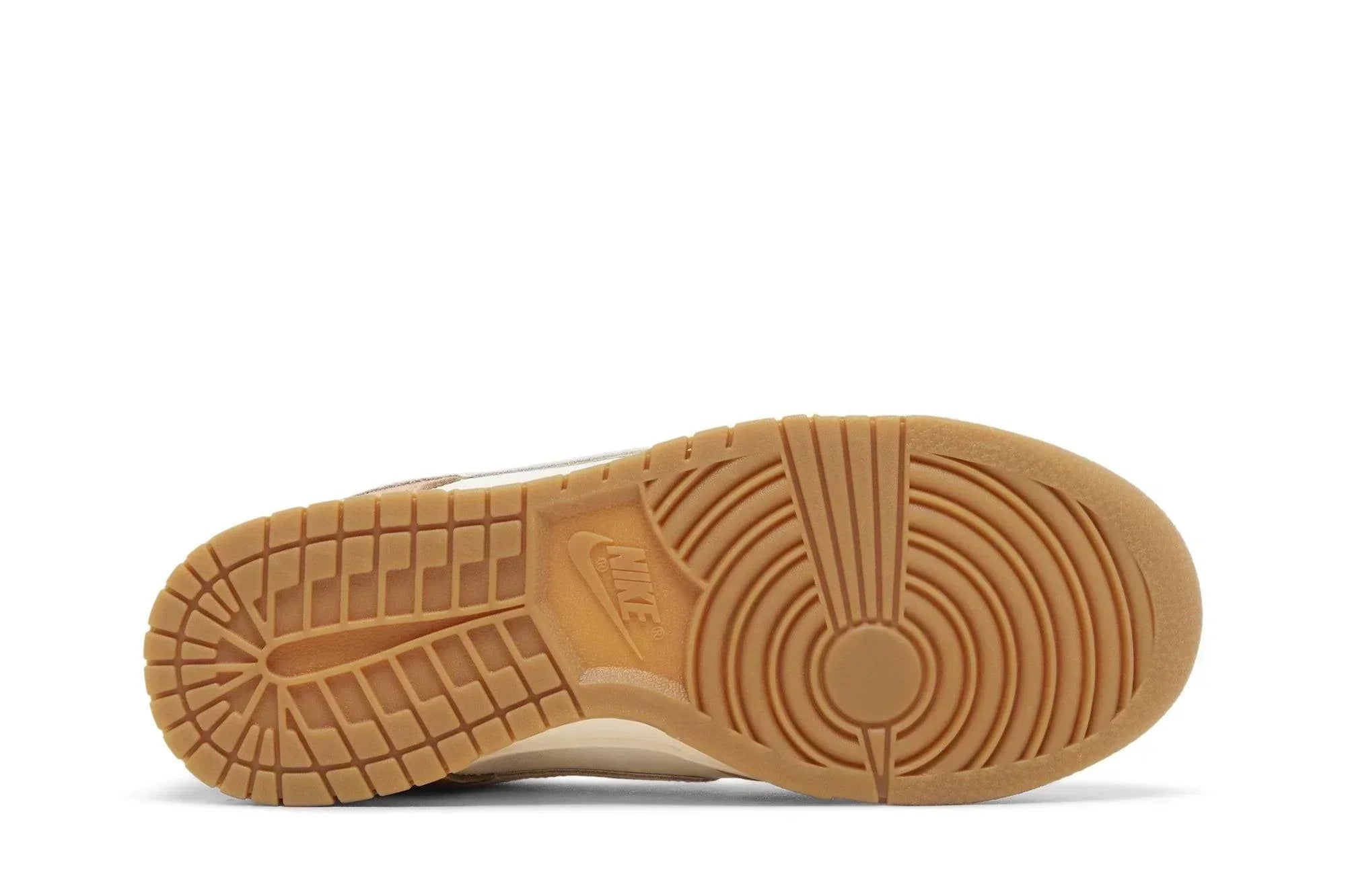 Nike Dunk Low SE Australia Brown