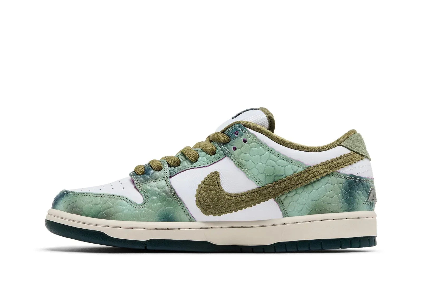 Nike Dunk Sb x Alexis Sablone Chameleon Green