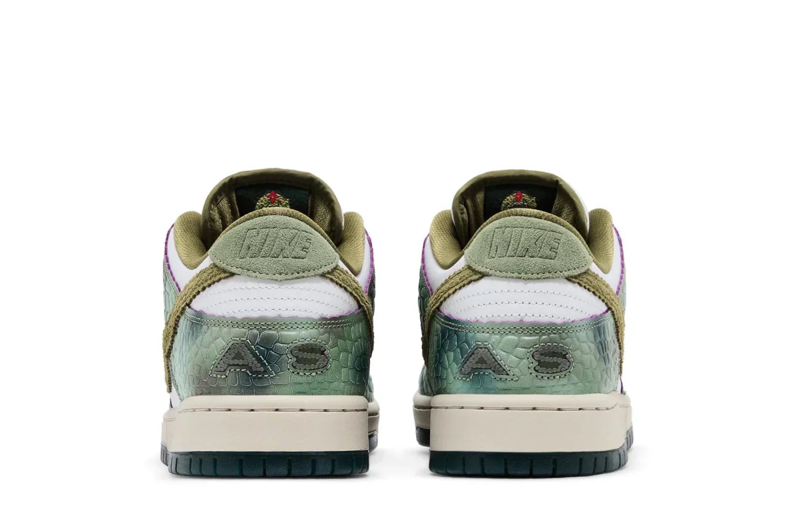 Nike Dunk Sb x Alexis Sablone Chameleon Green