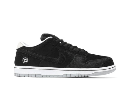Medicom Toy x Nike SB Dunk Be@rbrick Black
