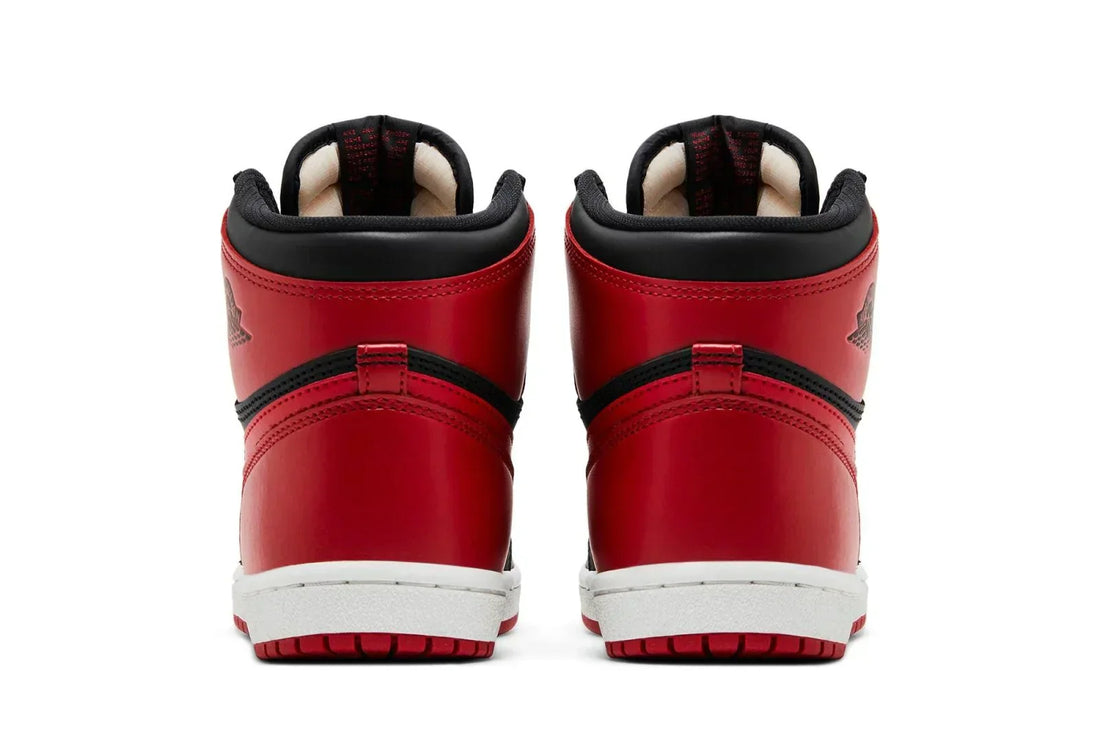 Air Jordan 1 Retro High &