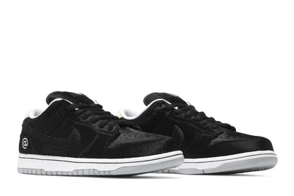 Medicom Toy x Nike SB Dunk a@rbrick Black