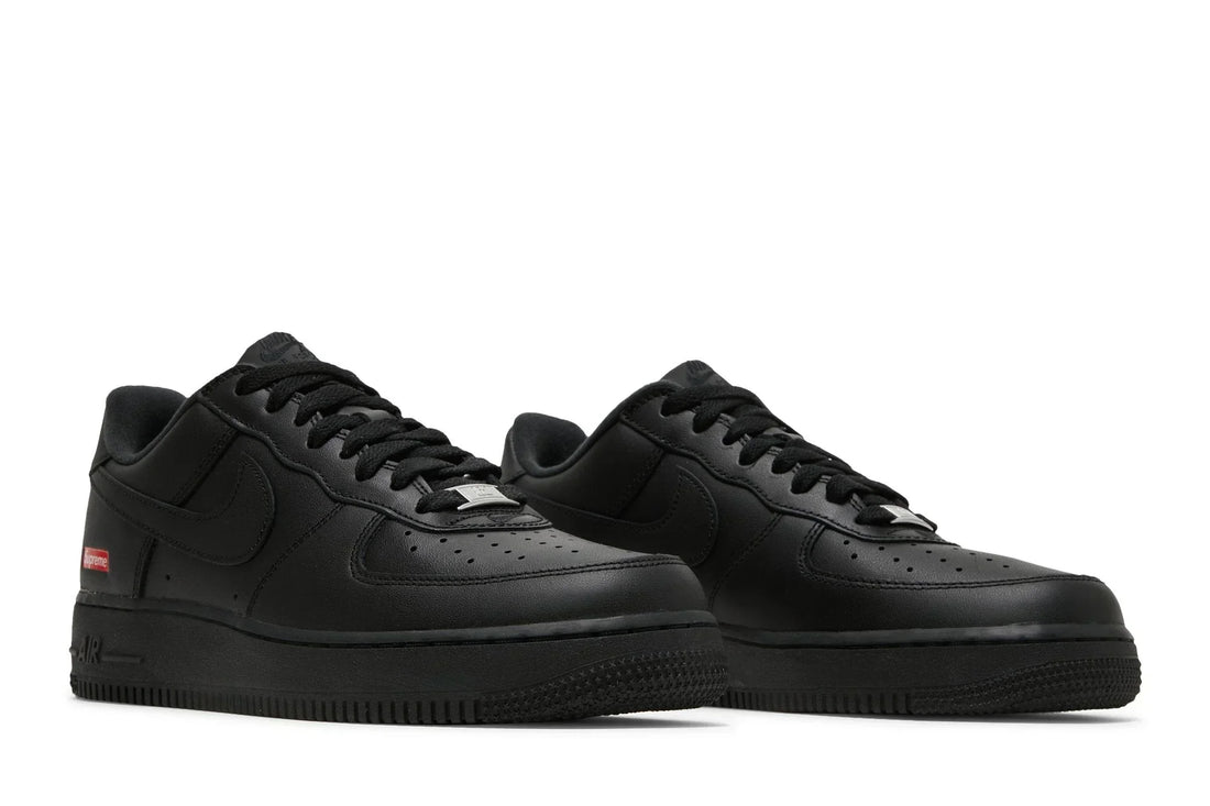 Nike Air Force 1 Low x Supreme Black